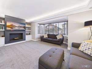 Photo 16- click for photo gallery